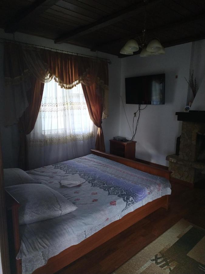 House Of Vitaliy Pochaiv Exterior foto